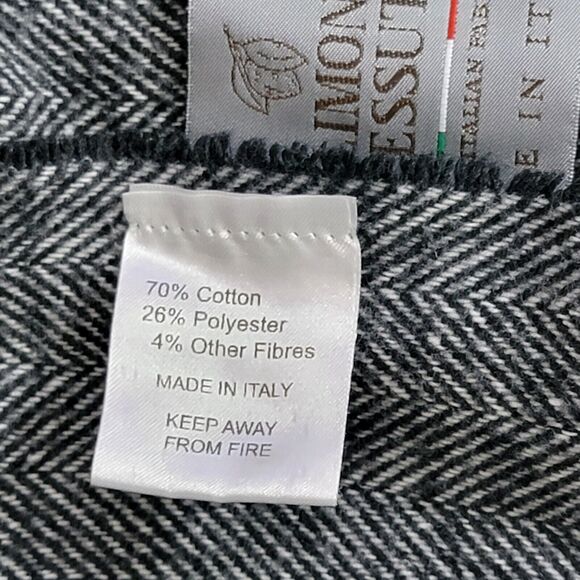 La Limonaia Tessuti Fringe Throw Blanket Blue Herringbone Made in Italy 50x52 - Picture 7 of 8